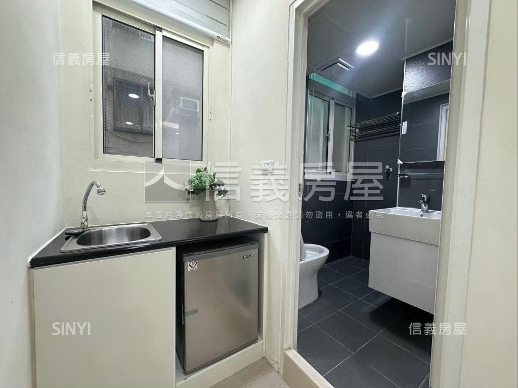 中醫商圈收租美宅房屋室內格局與周邊環境
