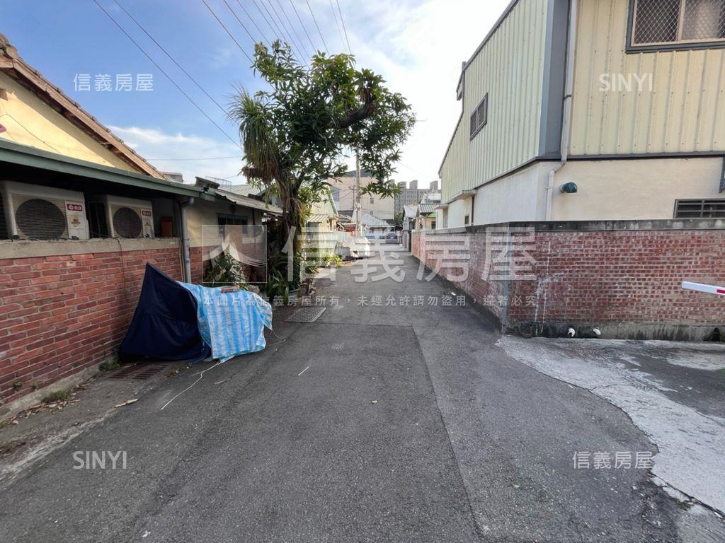 精華商業區大地坪透天房屋室內格局與周邊環境