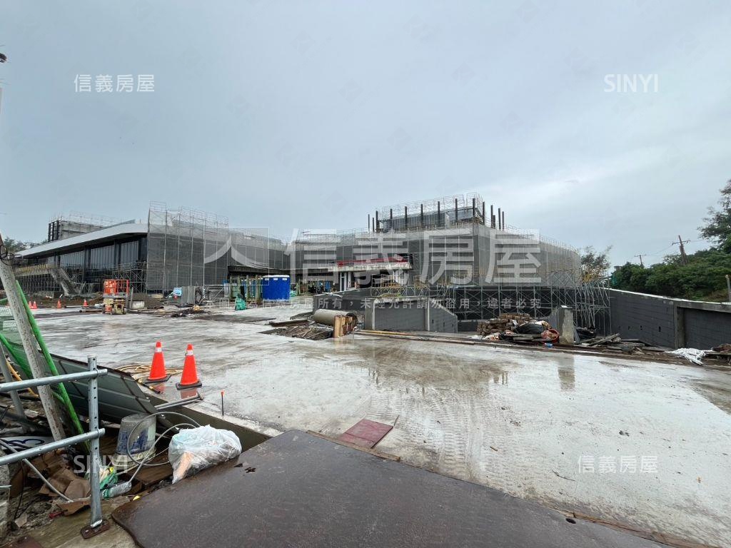 帝富３房眺望淡江大橋房屋室內格局與周邊環境