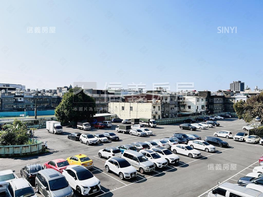 百川樂沐四房雙車位房屋室內格局與周邊環境
