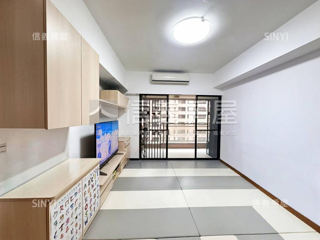 深耕一路發發發三房車位房屋室內格局與周邊環境