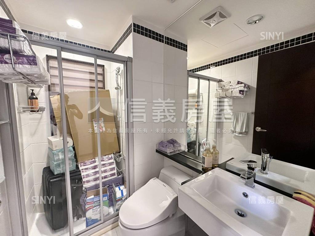 深耕一路發發發三房車位房屋室內格局與周邊環境