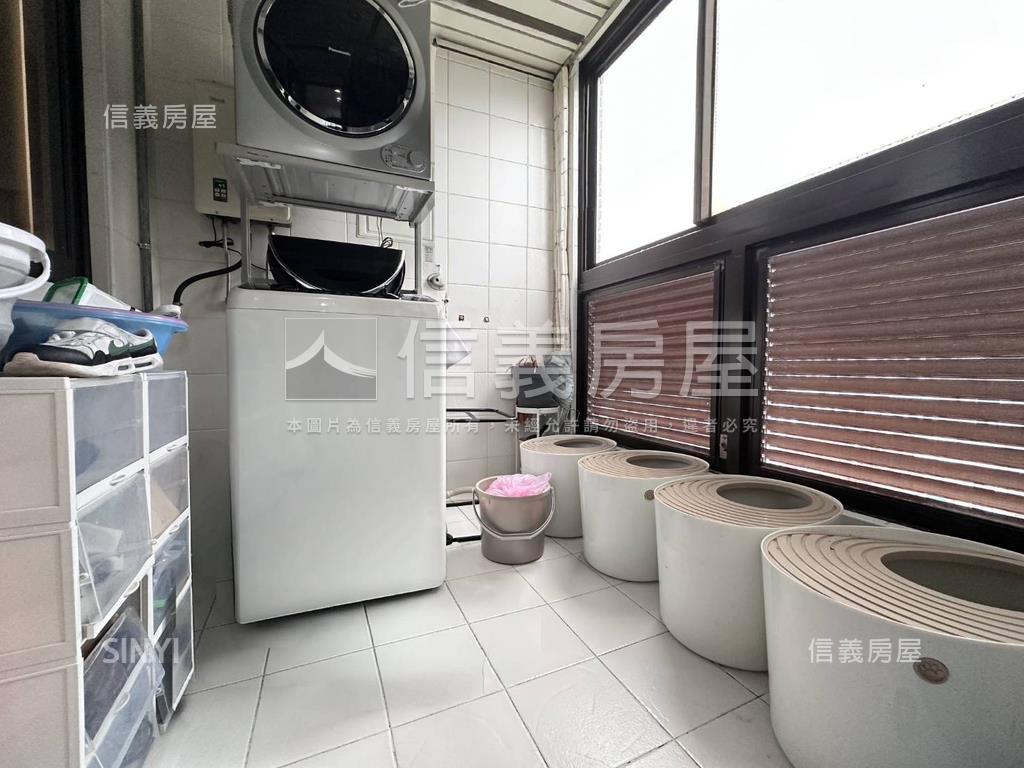 深耕一路發發發三房車位房屋室內格局與周邊環境