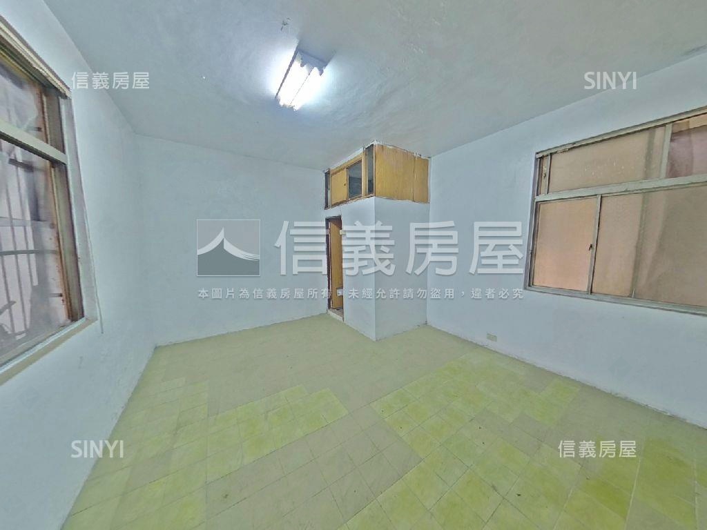 近龍岡圓環清幽透天房屋室內格局與周邊環境