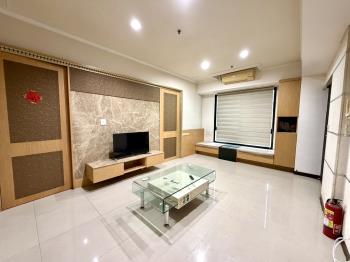 帝標高樓兩房平車