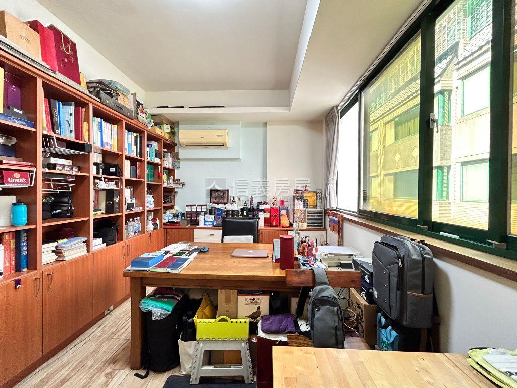 成功國中旁大地坪花園別墅房屋室內格局與周邊環境