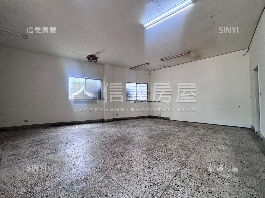 北區大面寬顯眼店面房屋室內格局與周邊環境