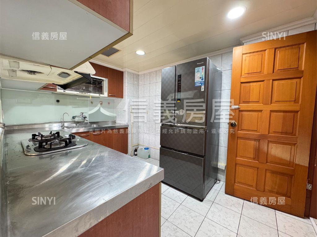 總勵大廈四維五福美四房房屋室內格局與周邊環境