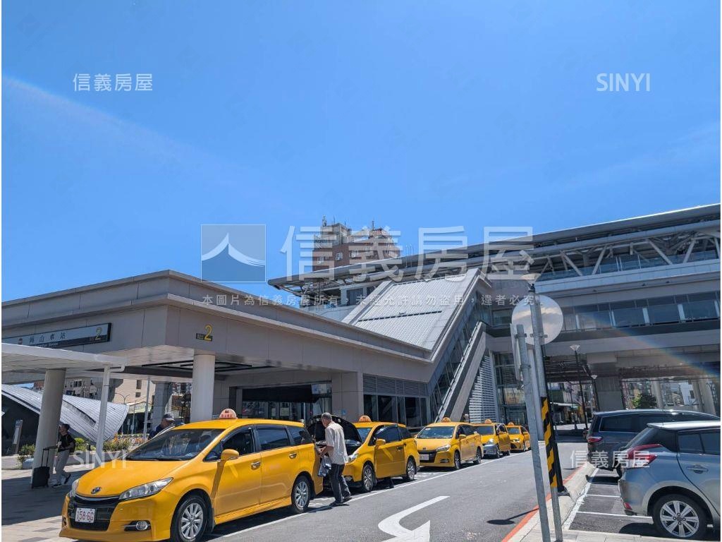 岡山正一房坡平車位稀有案房屋室內格局與周邊環境