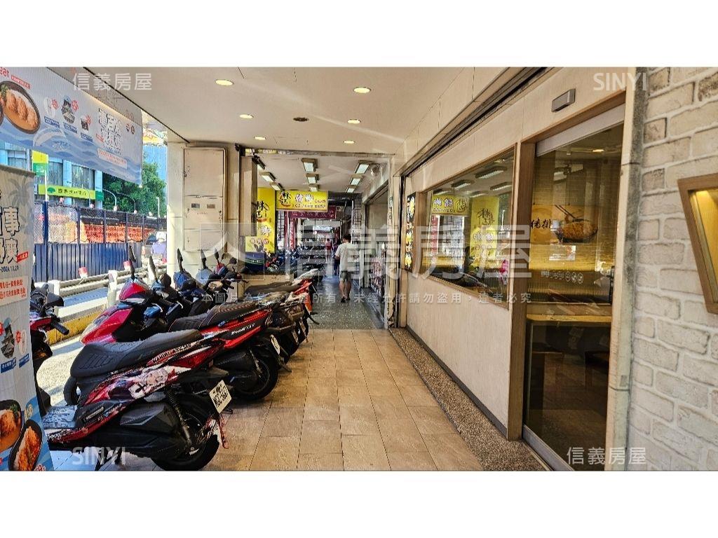 連城建一角窗店王房屋室內格局與周邊環境