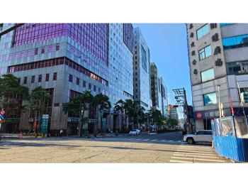 連城建一角窗店王