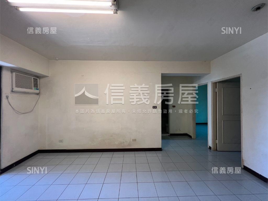 地球村稀有頂加美寓房屋室內格局與周邊環境
