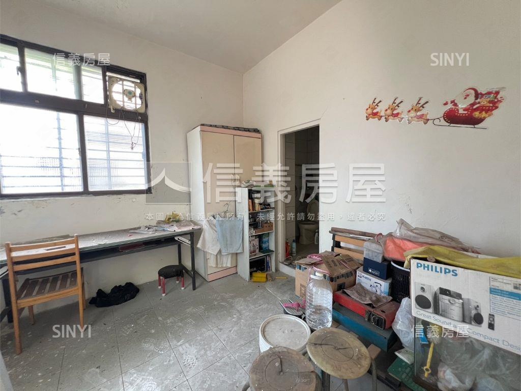 地球村稀有頂加美寓房屋室內格局與周邊環境