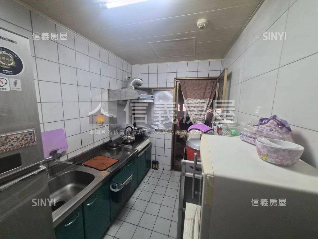 光大國宅高樓面公園大四房房屋室內格局與周邊環境