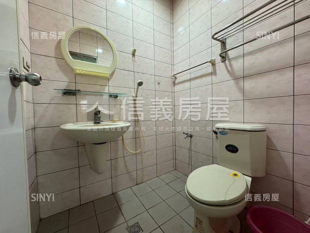 彰基黃金收租套房房屋室內格局與周邊環境
