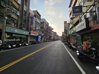 三民路黃金店面
