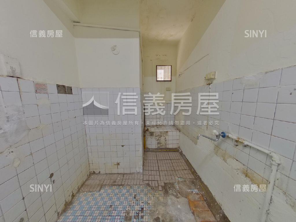 永春捷運站大面寬金店面房屋室內格局與周邊環境