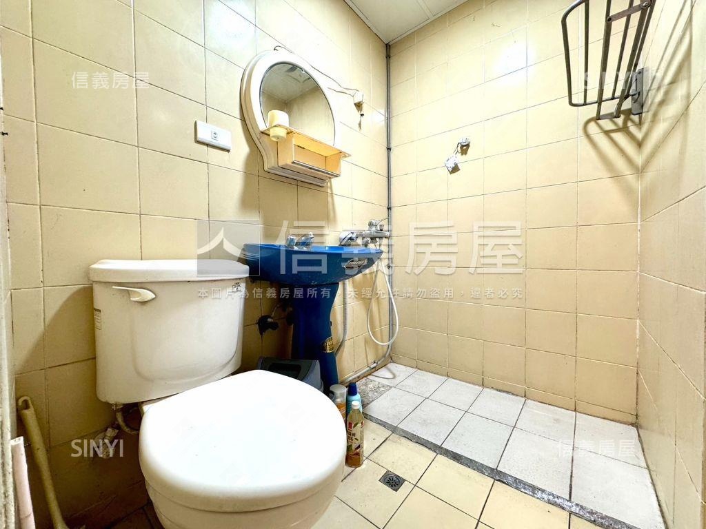 近中壢車站戶政三房房屋室內格局與周邊環境