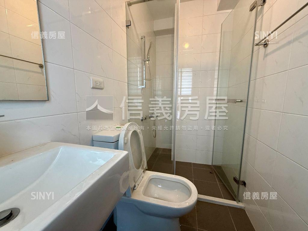 萬年角窗稀有釋出別墅房屋室內格局與周邊環境