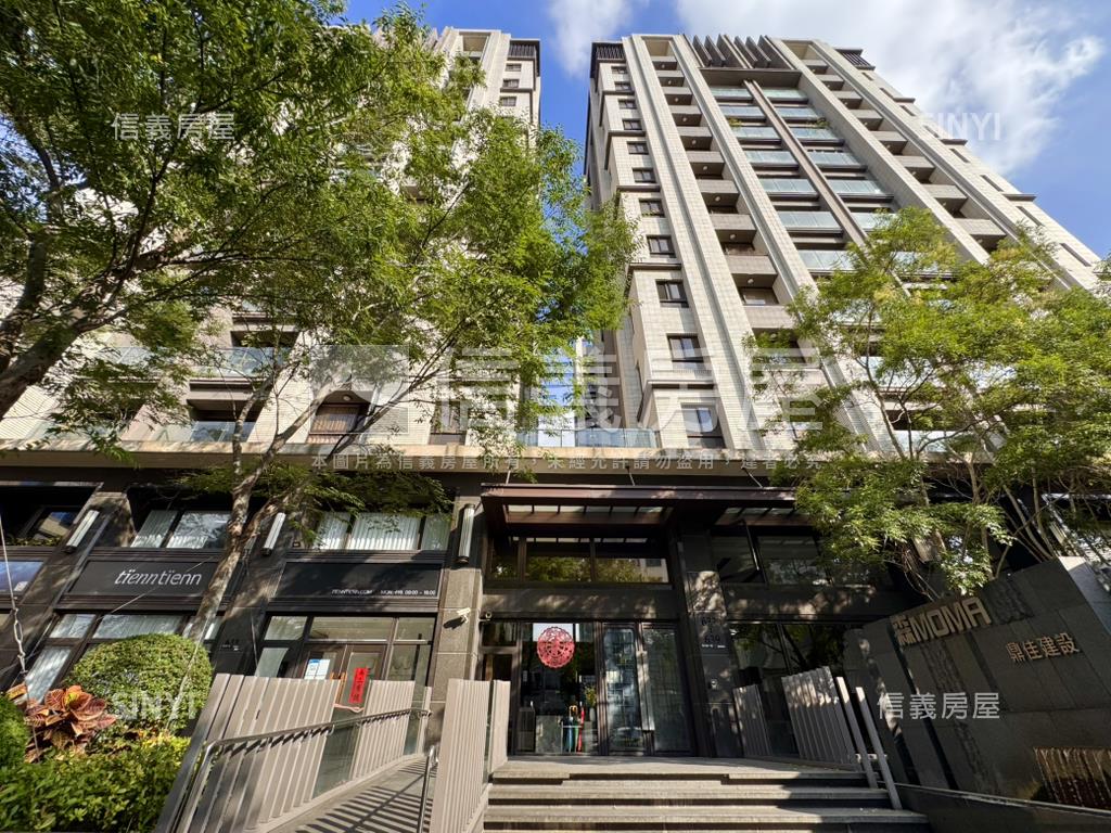 森ＭＯＭＡ大面寬挑高樓店房屋室內格局與周邊環境