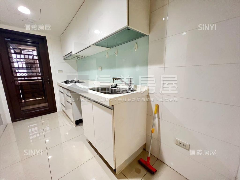 光埔區｜興世代大兩房車位房屋室內格局與周邊環境