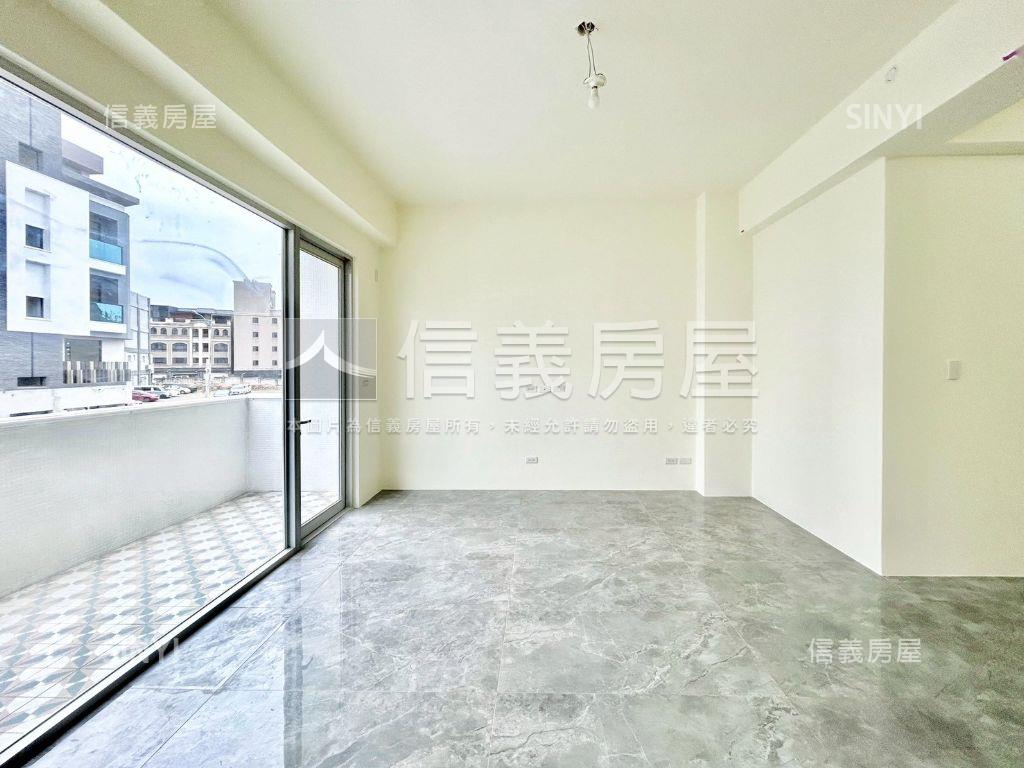 雲朗Ｂ３全新邊間透天房屋室內格局與周邊環境