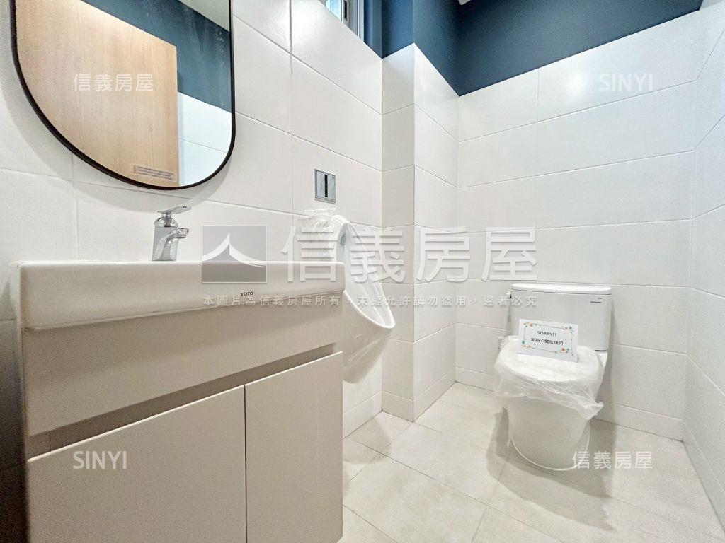 雲朗Ｂ３全新邊間透天房屋室內格局與周邊環境