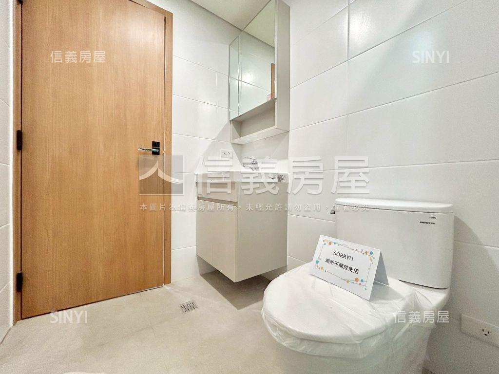 雲朗Ｂ３全新邊間透天房屋室內格局與周邊環境