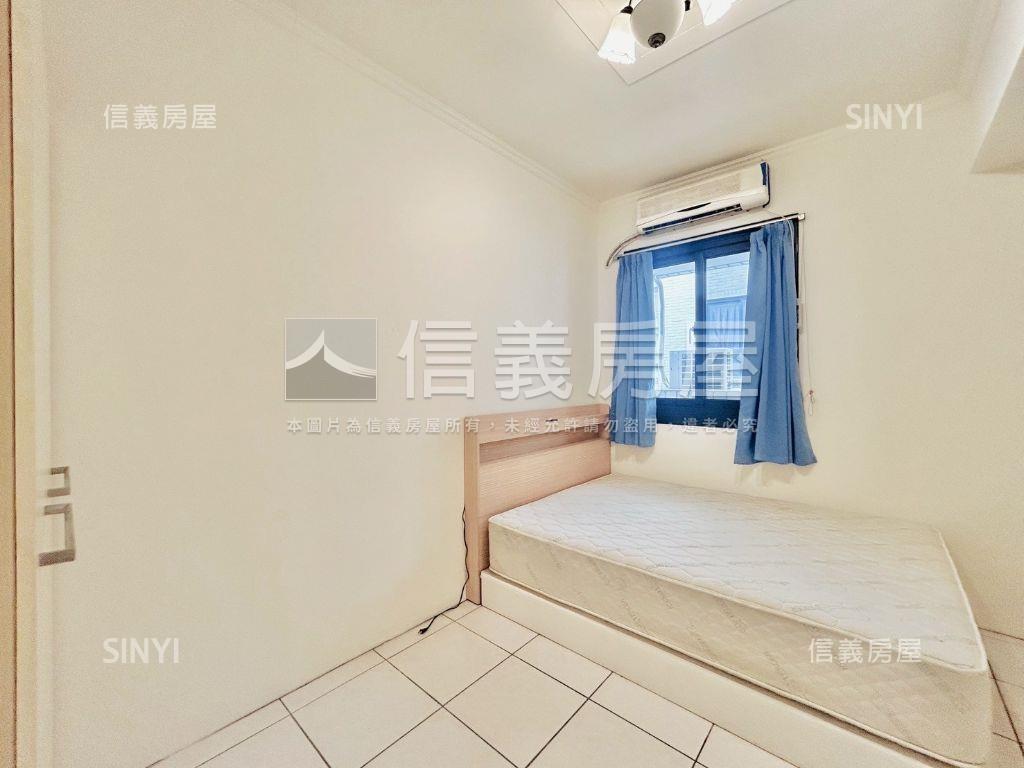 經貿園區大三房坡道平車位房屋室內格局與周邊環境