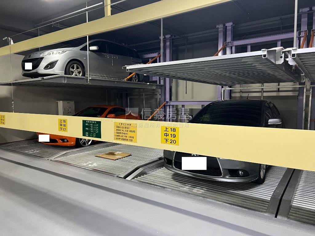 荷韻●高樓層附車位房屋室內格局與周邊環境
