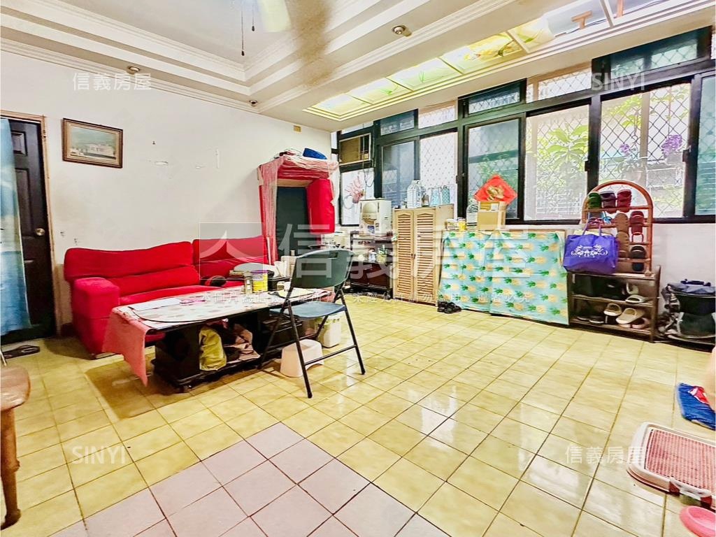 稀有釋出社區型美寓３房房屋室內格局與周邊環境