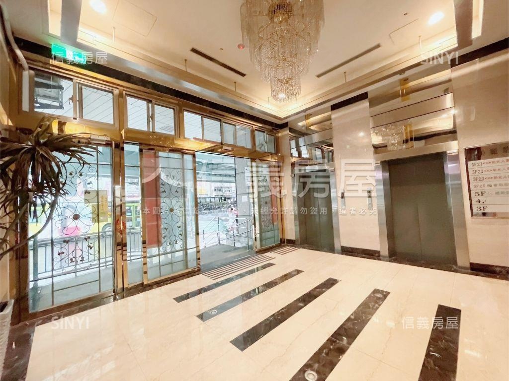景安雙捷運ＳＲＣ百坪辦公房屋室內格局與周邊環境