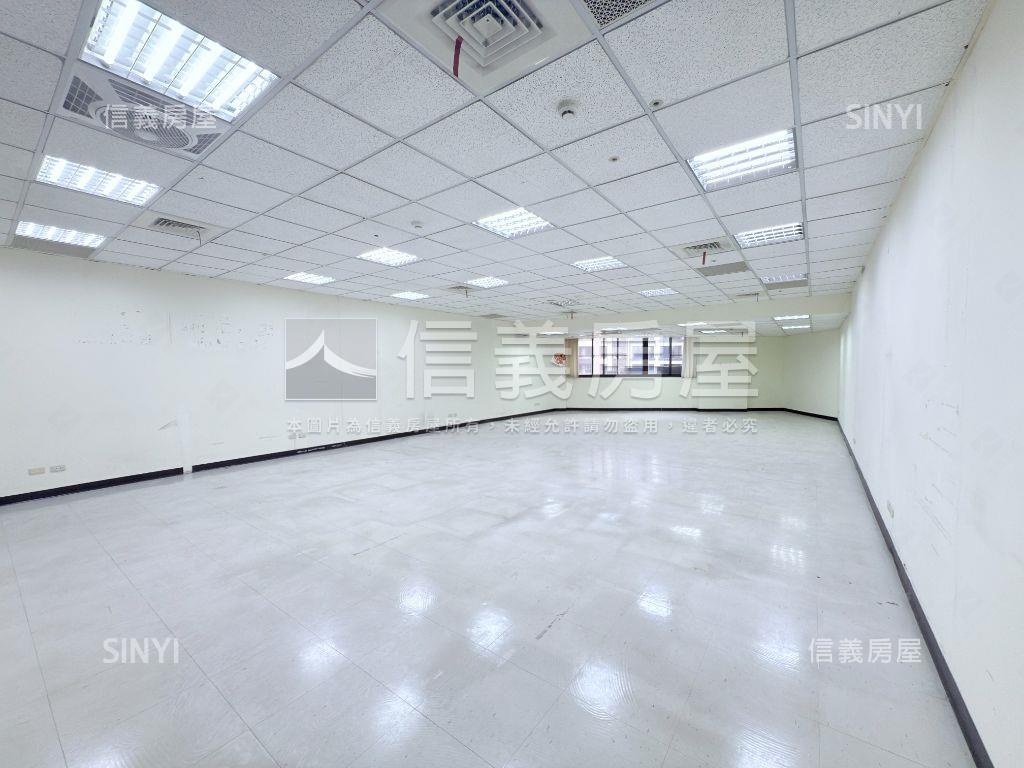 景安雙捷運ＳＲＣ百坪辦公房屋室內格局與周邊環境
