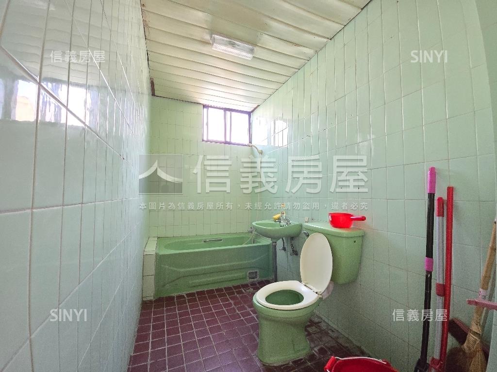 ㊖向上市場旁三房公寓房屋室內格局與周邊環境