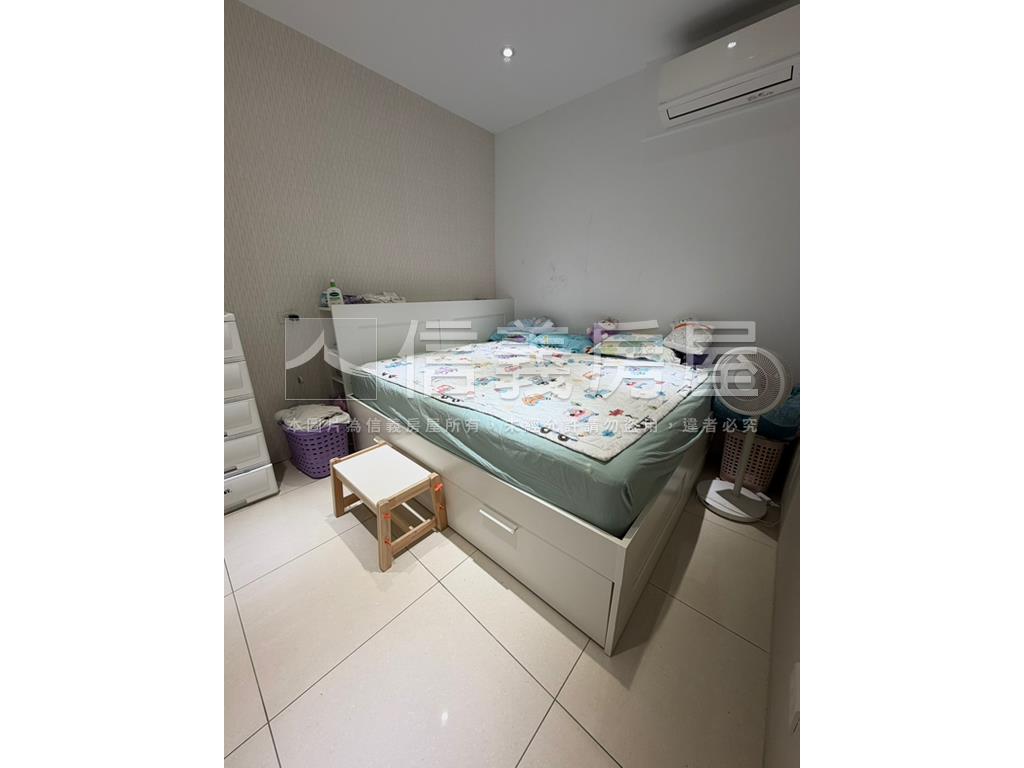 屋況佳一卡皮箱入住房屋室內格局與周邊環境