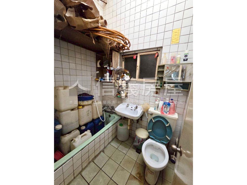 府中倉後街人流旺店面房屋室內格局與周邊環境