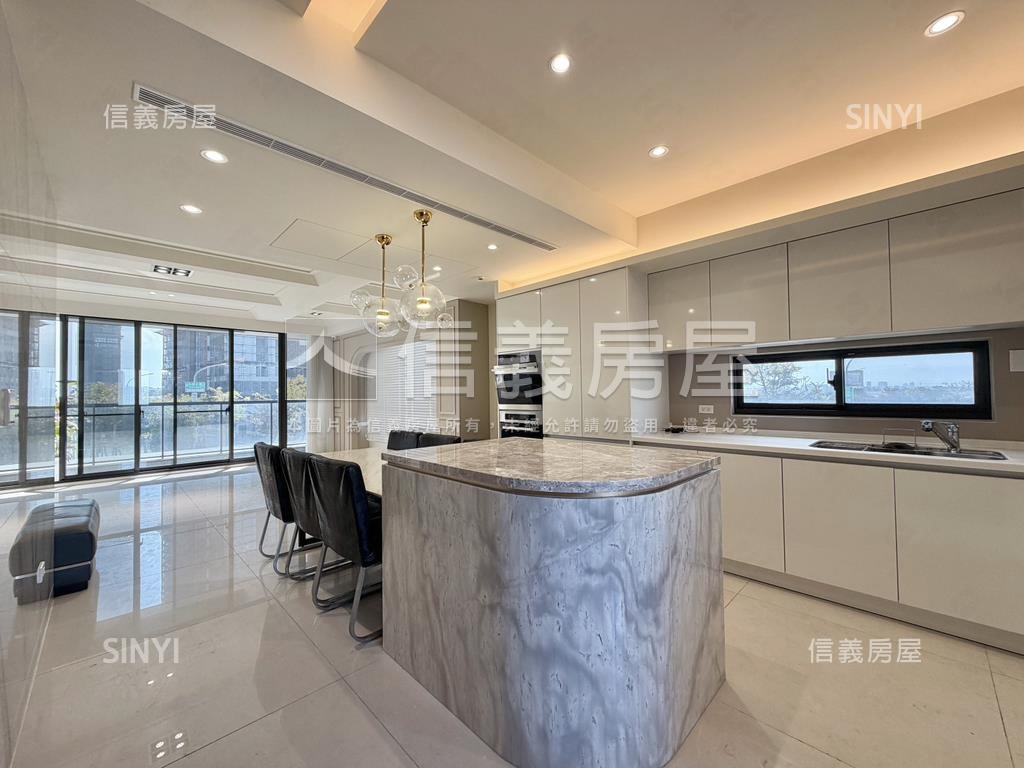 夏川鄰美邊間電梯店住別墅房屋室內格局與周邊環境