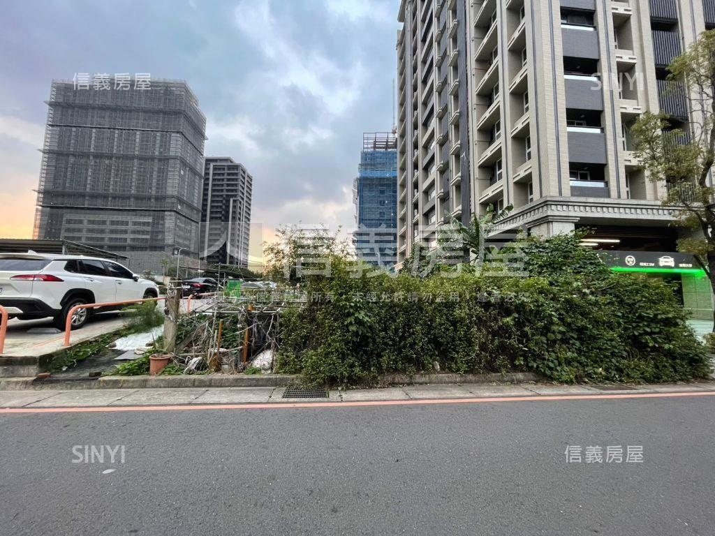 江子翠重劃Ｅ區稀有土地１房屋室內格局與周邊環境