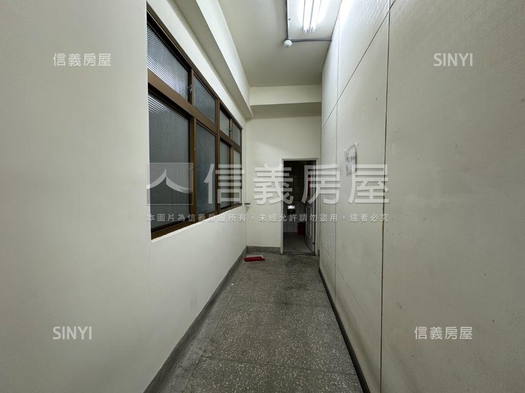 龍校街面寬廠房房屋室內格局與周邊環境