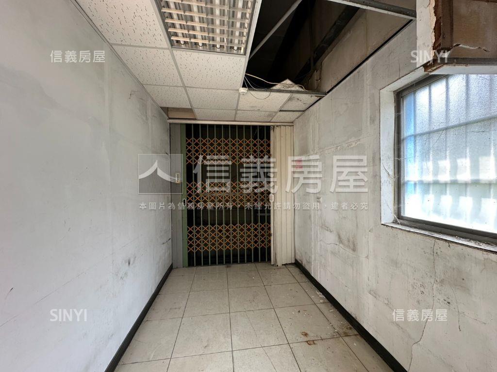 龍校街面寬廠房房屋室內格局與周邊環境