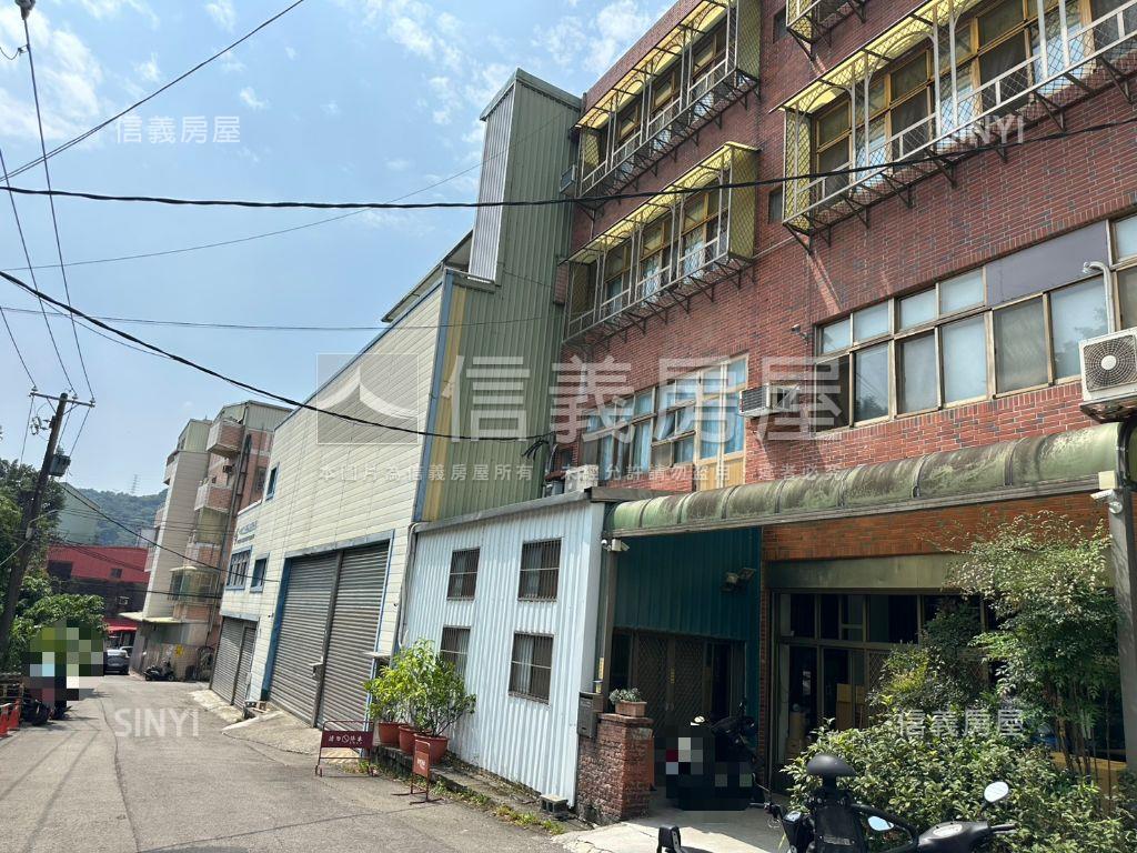 龍校街面寬廠房房屋室內格局與周邊環境