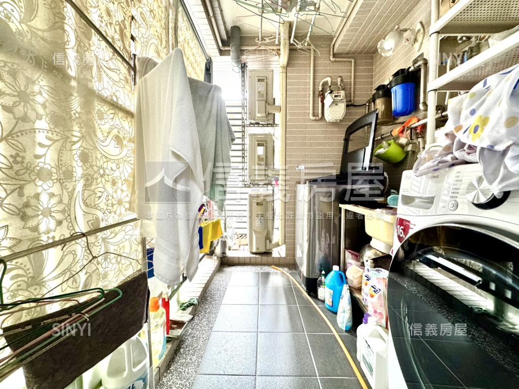富宇擎山大三房雙平車房屋室內格局與周邊環境