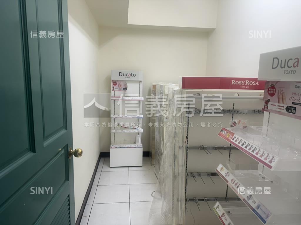 統帥天廈３樓房屋室內格局與周邊環境