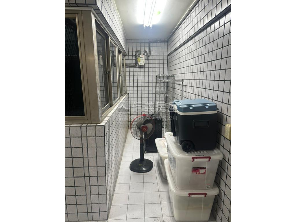 近西門站‧電梯大坪數４房房屋室內格局與周邊環境