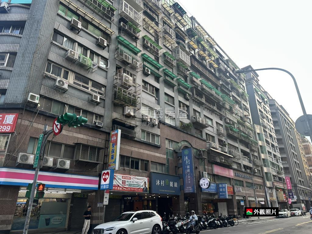 近西門站‧電梯大坪數４房房屋室內格局與周邊環境