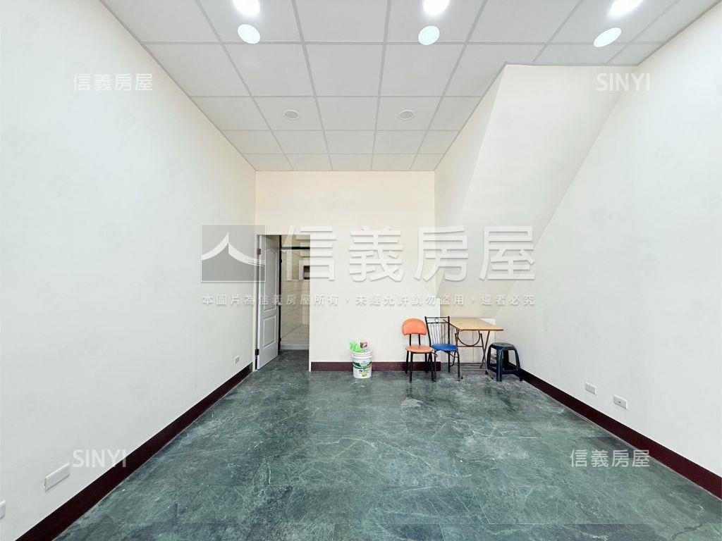 德賢獨立進出口１＋２樓店房屋室內格局與周邊環境