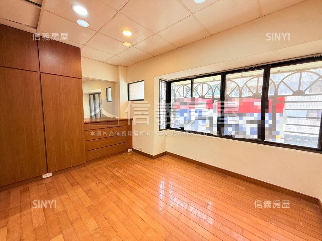 德賢獨立進出口１＋２樓店房屋室內格局與周邊環境