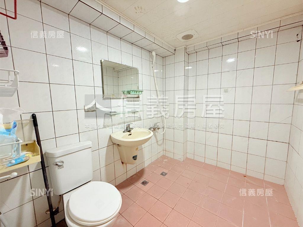 德賢獨立進出口１＋２樓店房屋室內格局與周邊環境