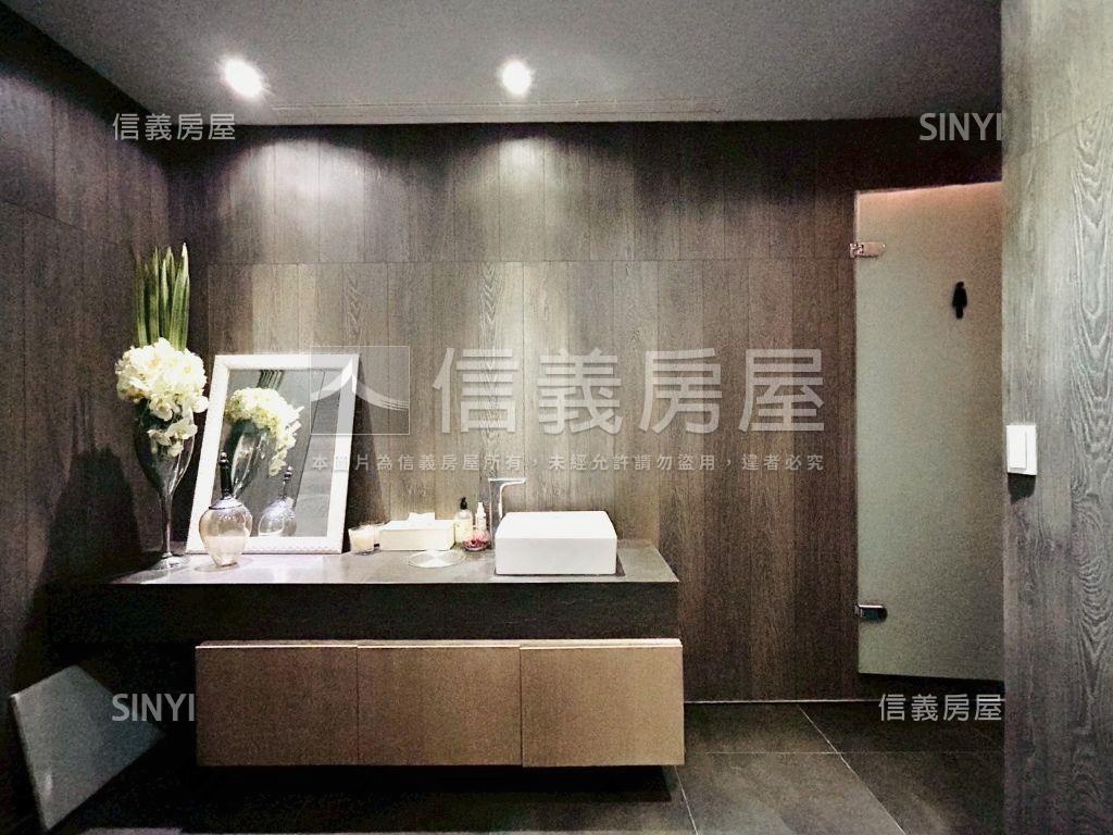 ★七期歌劇院三房高樓平車房屋室內格局與周邊環境