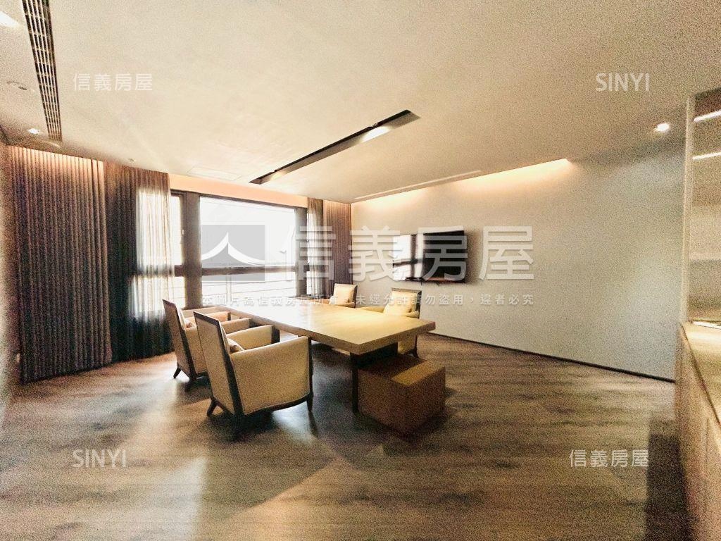 ★七期歌劇院三房高樓平車房屋室內格局與周邊環境